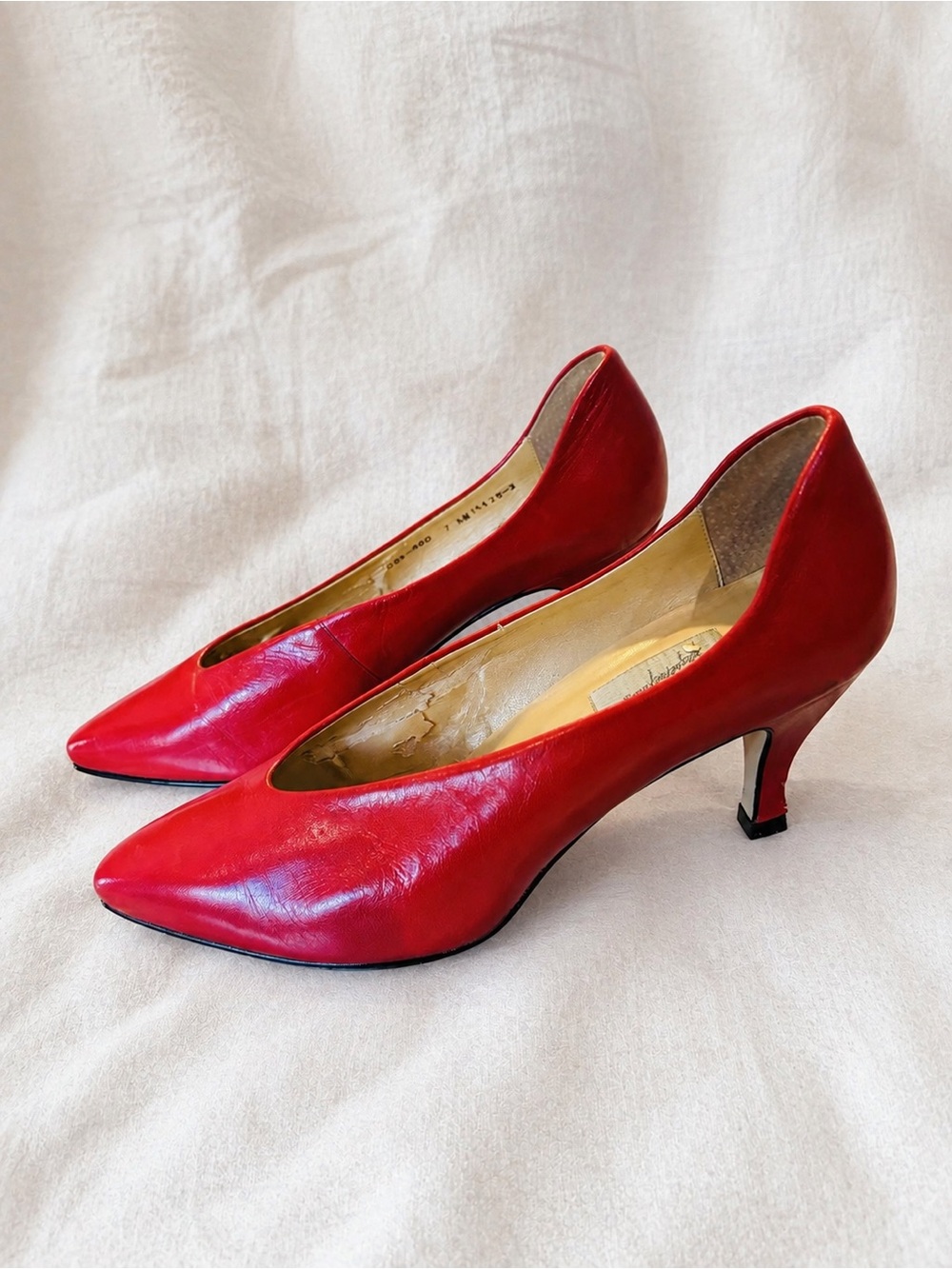 Vintage Jacqueline Ferrar Lori Red Leather Pointed-Toe Pumps 7.5M